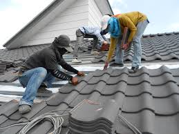 Best Commercial Roofing Services  in Oak Trail Shores, TX